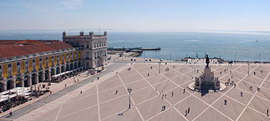 葡萄牙一人申请全家移民申请门槛低，简便快捷